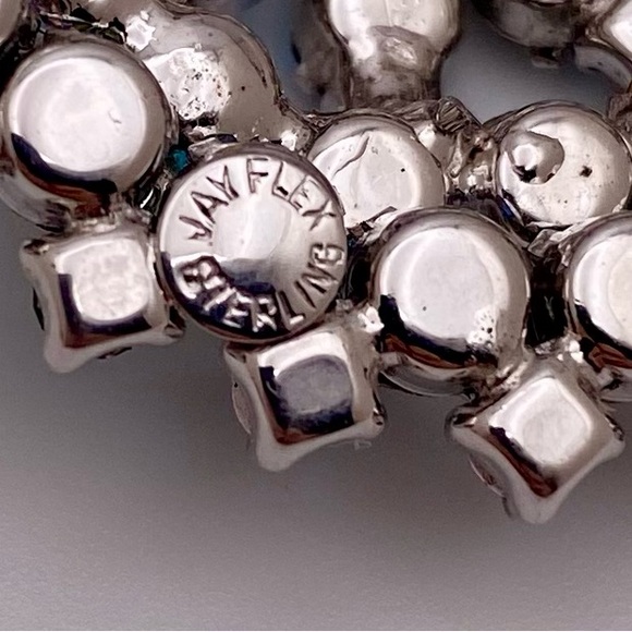 Vintage Jay flex sterling crystal earring and brooch set - Picture 5 of 5